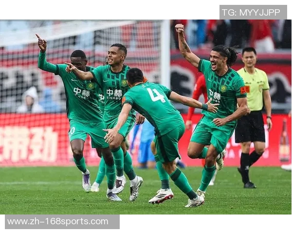 中超9队遭重罚海港在罚分名单中年青球队未受影响